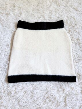 OAK + FORT Black and White Contrast Trim Mini Skirt